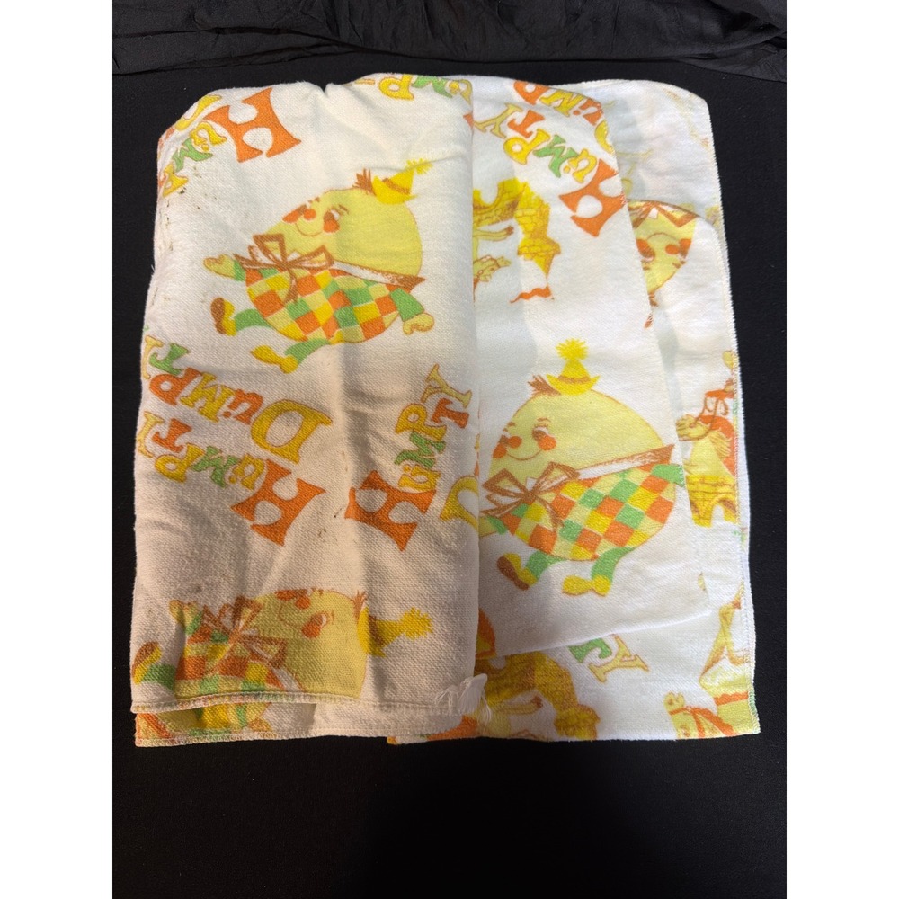 Vintage Humpty Dumpty Nursery Rhyme Towel Retro Kids Bath Linen All Over Print